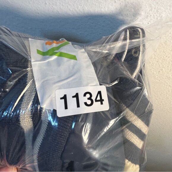 Warner Bros Store Jacket Large Cast Crew Blue Hollywood Varsity Looney Tunes VTG - Picture 15 of 16